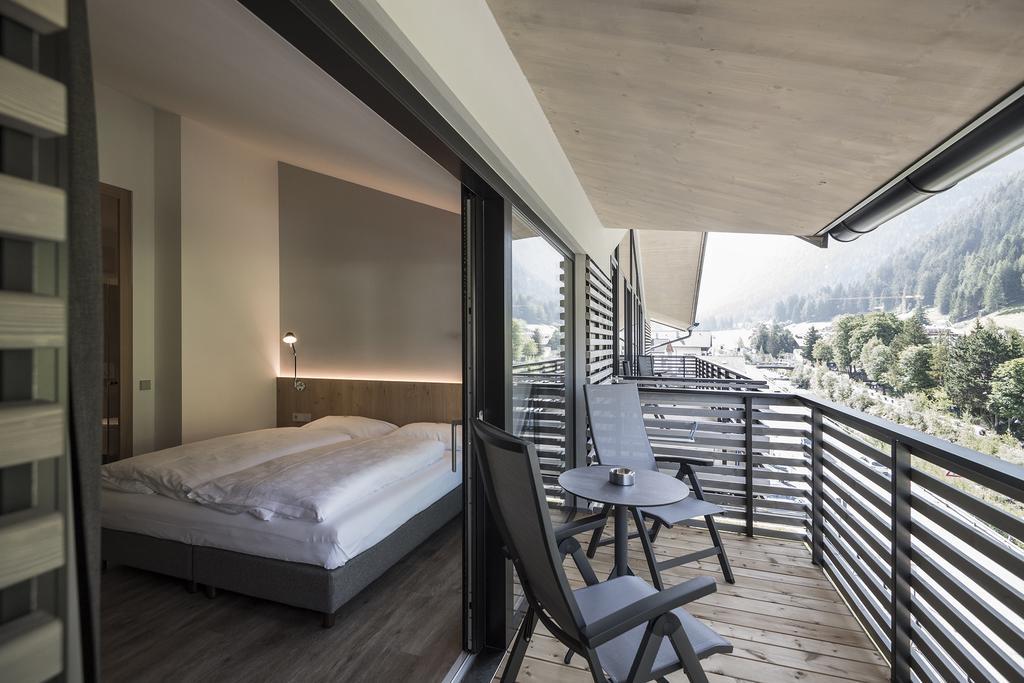 Residence Hotel Fever Urtijëi Dış mekan fotoğraf